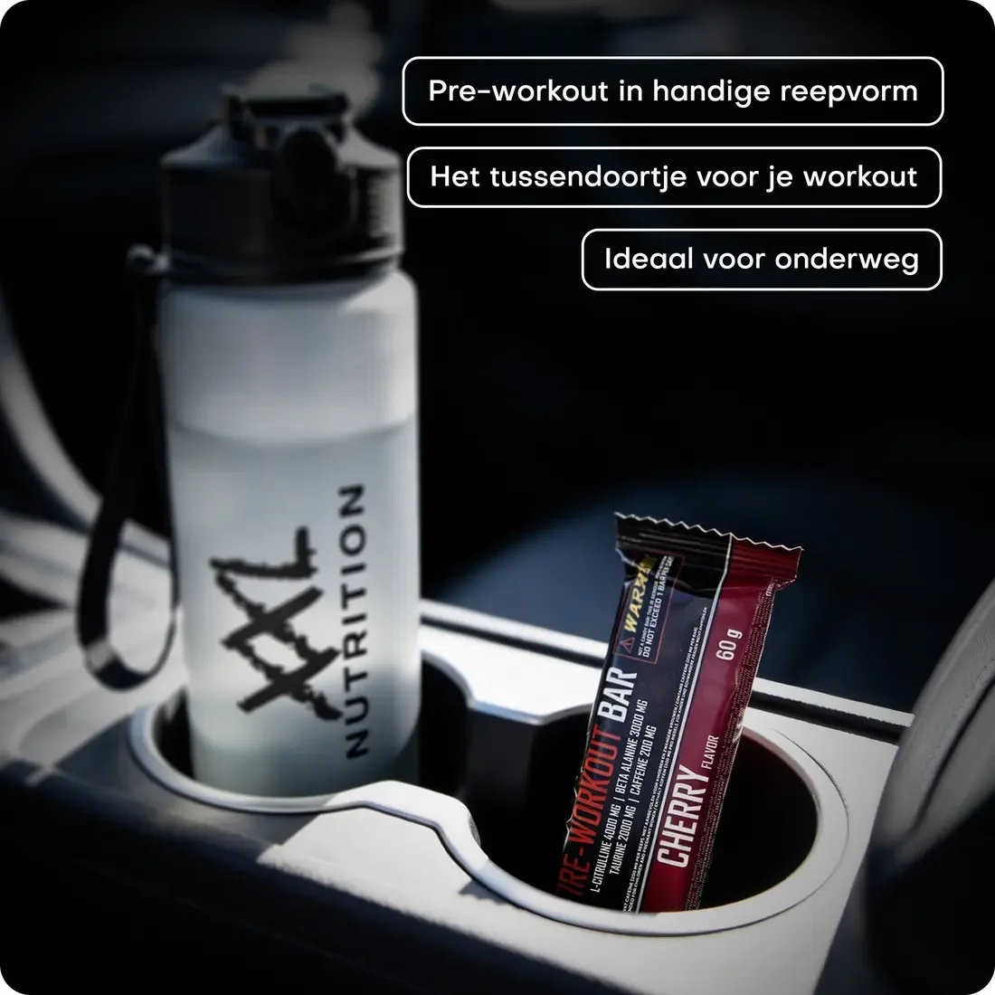 Pre-Workout Bar en shaker in de auto